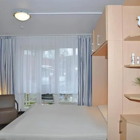 Strandhotel-19 Appartement Laboe